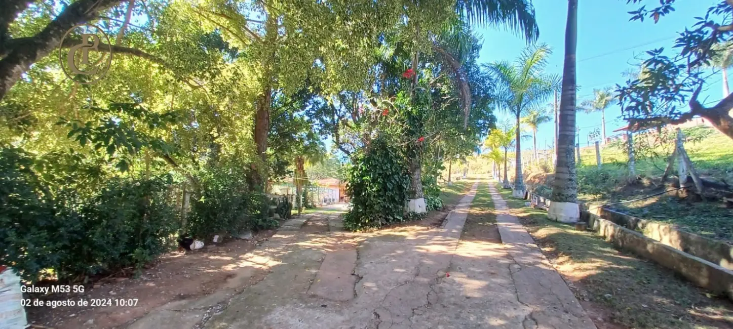 Sítio / Rancho com 3 quartos à venda, 800m2 em Sao Jose Dos Campos - SP - imagem 1 Foto 1 de Sítio / Rancho com 3 quartos à venda, 800m2 em Sao Jose Dos Campos - SP