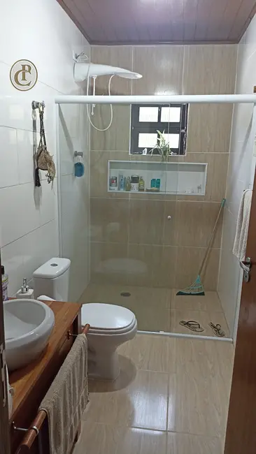 Chácara com 4 quartos à venda, 800m2 em Paraibuna - SP - imagem 6 Foto 6 de Chácara com 4 quartos à venda, 800m2 em Paraibuna - SP