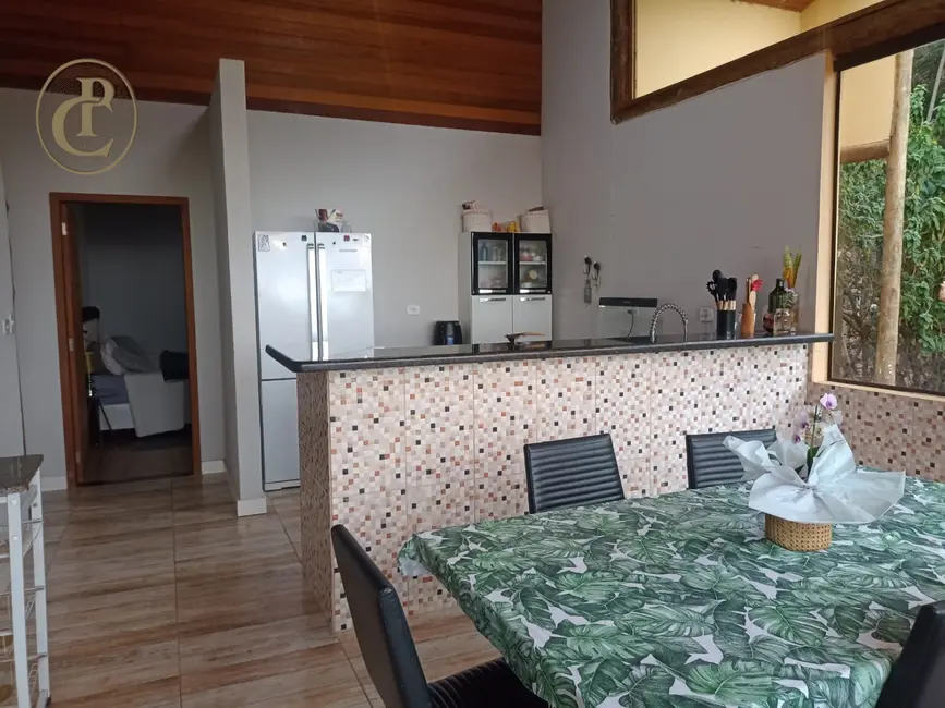 Foto 2 de Sítio / Rancho com 5 quartos à venda, 121000m2 em Centro, Guaratingueta - SP