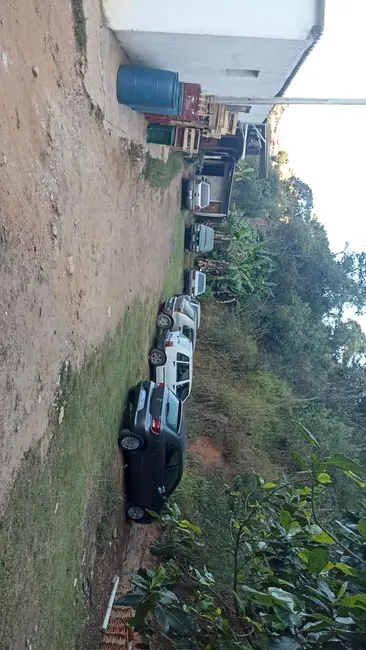Casa com 4 quartos à venda, 1800m2 em Centro, Paraibuna - SP - imagem 3 Foto 3 de Casa com 4 quartos à venda, 1800m2 em Centro, Paraibuna - SP