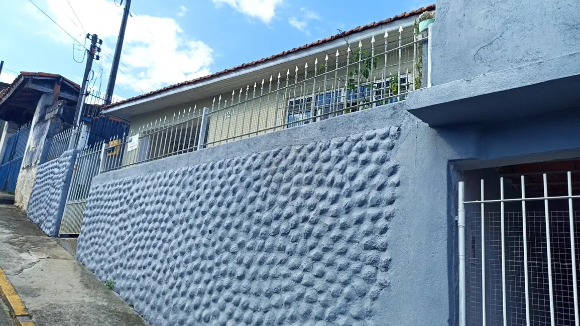 Casa com 3 quartos à venda, 120m2 em Centro, Paraibuna - SP - imagem 6 Foto 6 de Casa com 3 quartos à venda, 120m2 em Centro, Paraibuna - SP