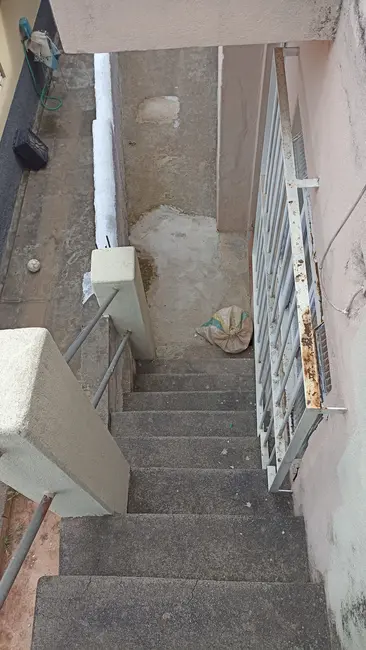 Casa com 3 quartos à venda, 120m2 em Centro, Paraibuna - SP - imagem 4 Foto 4 de Casa com 3 quartos à venda, 120m2 em Centro, Paraibuna - SP