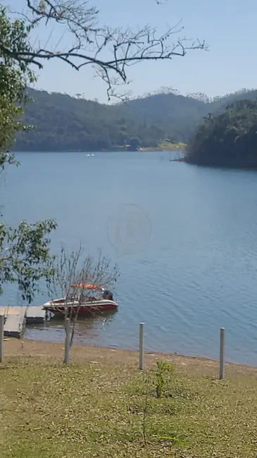 Sítio / Rancho com 2 quartos à venda, 450m2 em Paraibuna - SP - imagem 2 Foto 2 de Sítio / Rancho com 2 quartos à venda, 450m2 em Paraibuna - SP