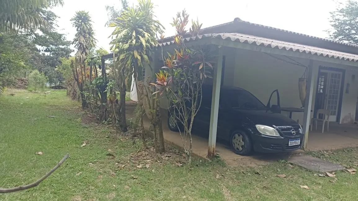Chácara com 2 quartos à venda, 100m2 em Paraibuna - SP - imagem 8 Foto 8 de Chácara com 2 quartos à venda, 100m2 em Paraibuna - SP