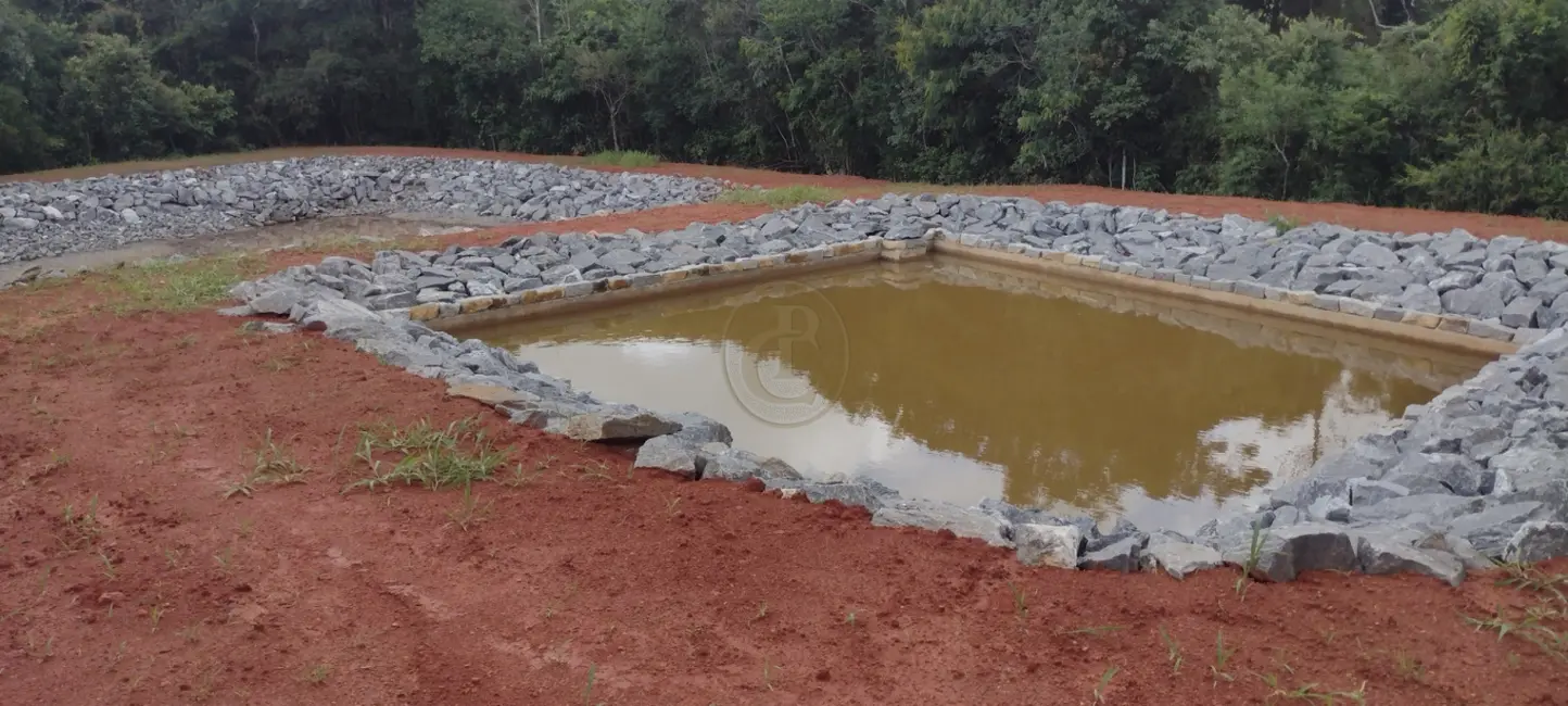 Foto 9 de Sítio / Rancho com 3 quartos à venda, 120m2 em Centro, Guaratingueta - SP