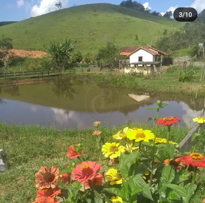 Sítio / Rancho com 3 quartos à venda, 17m2 em Cunha - SP - imagem 8 Foto 8 de Sítio / Rancho com 3 quartos à venda, 17m2 em Cunha - SP