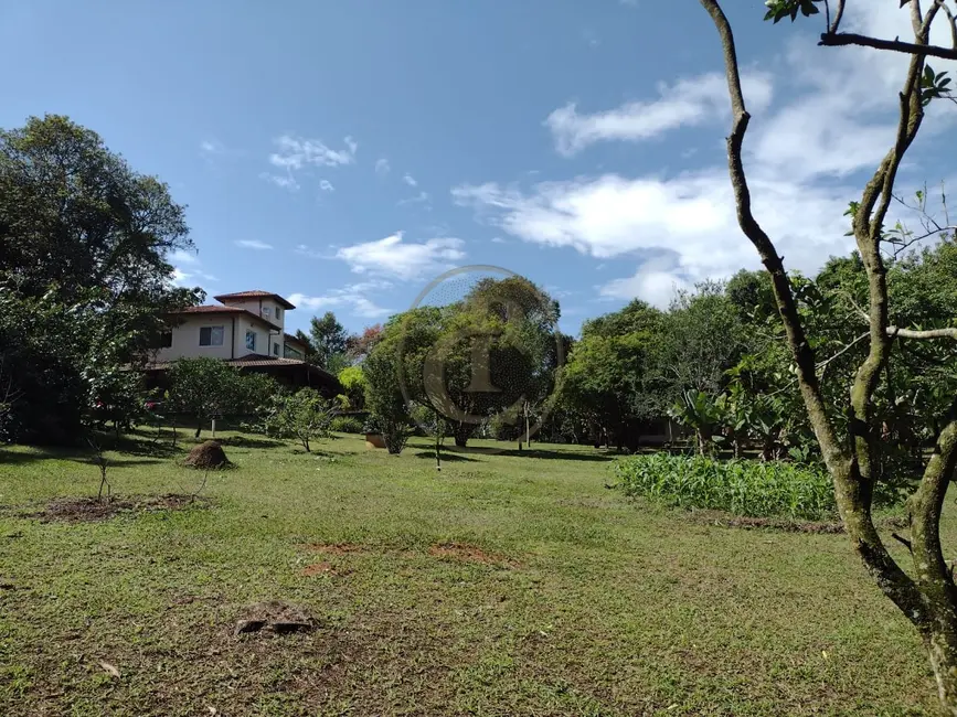Chácara com 5 quartos à venda, 500m2 em Paraibuna - SP - imagem 4 Foto 4 de Chácara com 5 quartos à venda, 500m2 em Paraibuna - SP