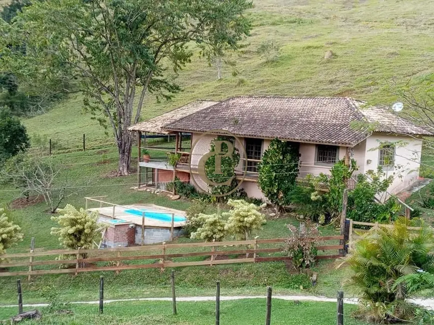 Sítio / Rancho com 2 quartos à venda, 200m2 em Paraibuna - SP - imagem 9 Foto 9 de Sítio / Rancho com 2 quartos à venda, 200m2 em Paraibuna - SP