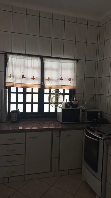 Chácara com 4 quartos à venda, 200m2 em Paraibuna - SP - imagem 7 Foto 7 de Chácara com 4 quartos à venda, 200m2 em Paraibuna - SP