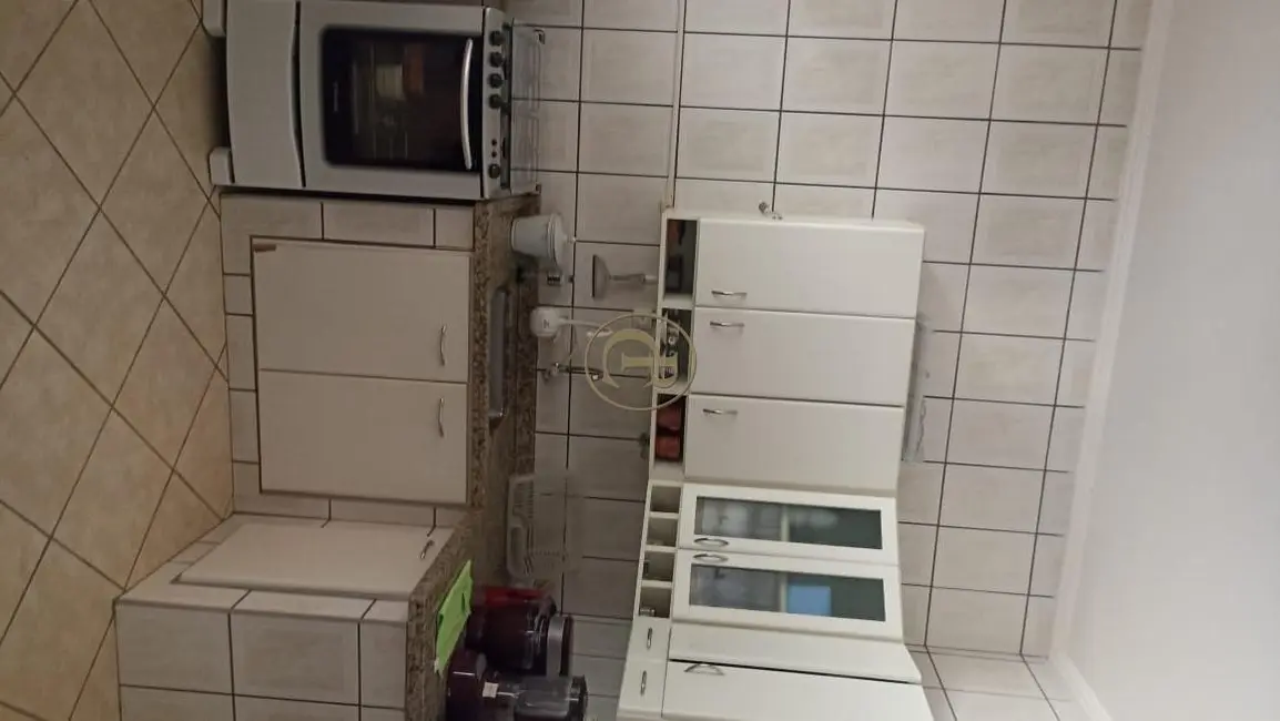 Chácara com 4 quartos à venda, 200m2 em Paraibuna - SP - imagem 9 Foto 9 de Chácara com 4 quartos à venda, 200m2 em Paraibuna - SP