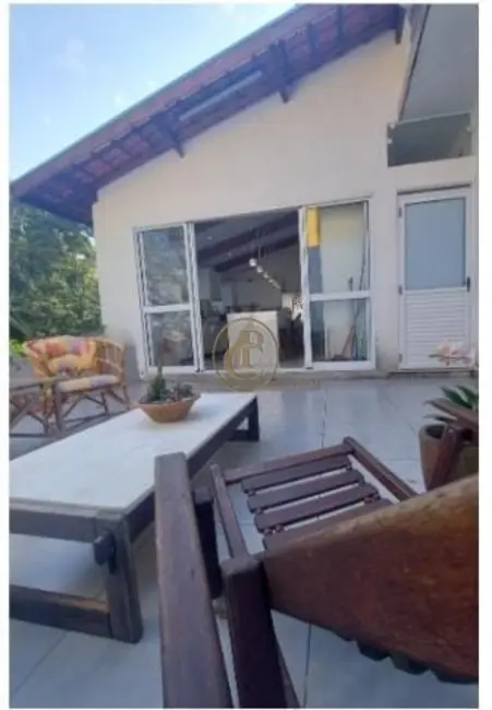 Casa com 4 quartos à venda, 200m2 em Paraibuna - SP - imagem 7 Foto 7 de Casa com 4 quartos à venda, 200m2 em Paraibuna - SP