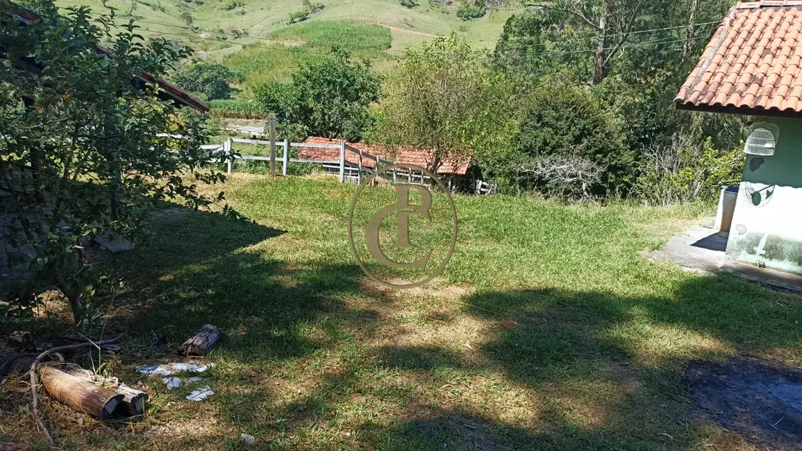 Sítio / Rancho com 2 quartos à venda, 100m2 em Paraibuna - SP - imagem 3 Foto 3 de Sítio / Rancho com 2 quartos à venda, 100m2 em Paraibuna - SP