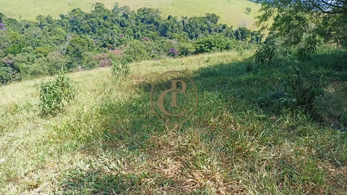Sítio / Rancho com 2 quartos à venda, 100m2 em Paraibuna - SP - imagem 6 Foto 6 de Sítio / Rancho com 2 quartos à venda, 100m2 em Paraibuna - SP