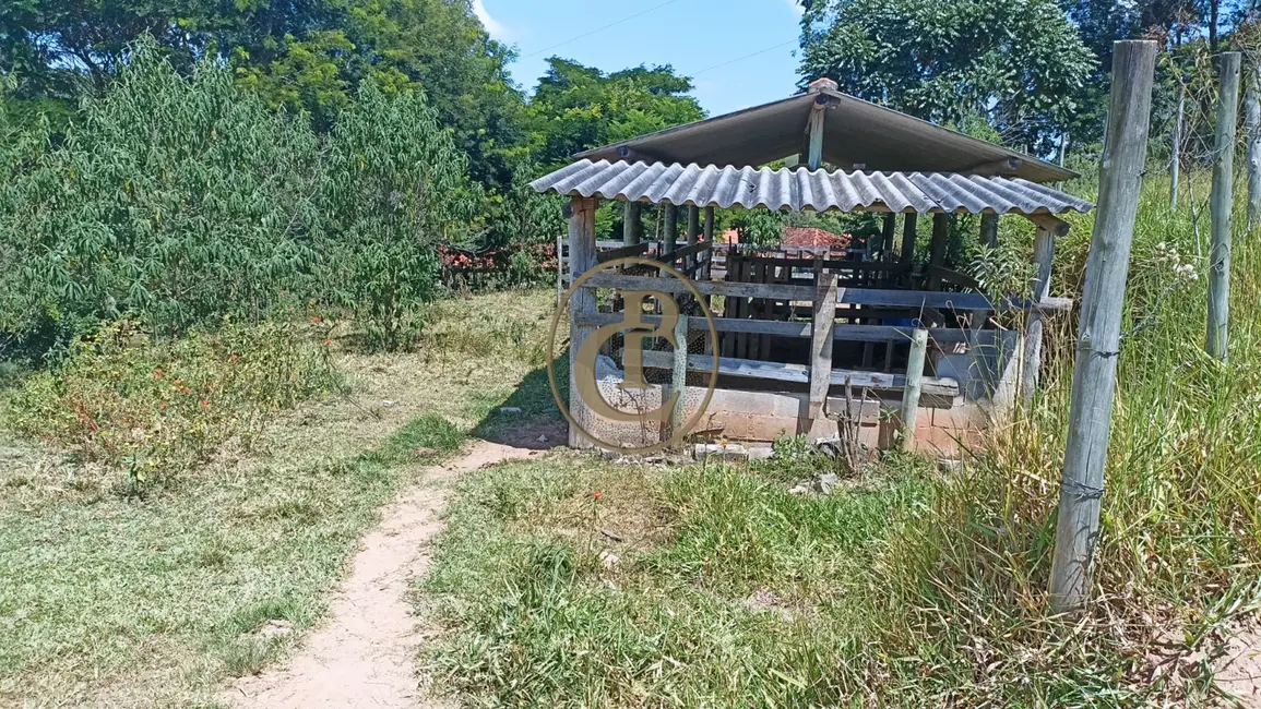 Sítio / Rancho com 2 quartos à venda, 100m2 em Paraibuna - SP - imagem 9 Foto 9 de Sítio / Rancho com 2 quartos à venda, 100m2 em Paraibuna - SP