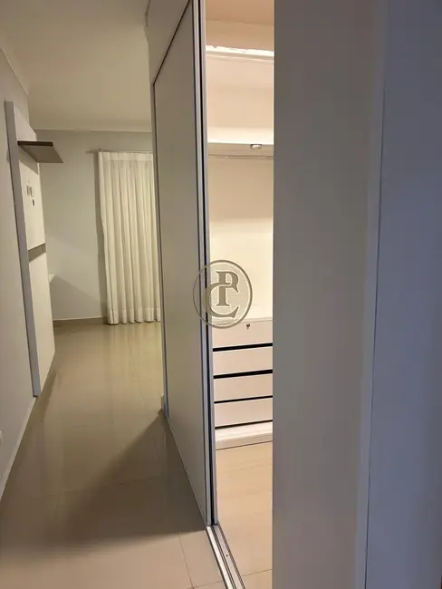 Casa de Condomínio com 3 quartos à venda, 250m2 em Sao Jose Dos Campos - SP - imagem 8 Foto 8 de Casa de Condomínio com 3 quartos à venda, 250m2 em Sao Jose Dos Campos - SP