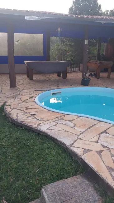 Sítio / Rancho com 3 quartos à venda, 200m2 em Paraibuna - SP - imagem 8 Foto 8 de Sítio / Rancho com 3 quartos à venda, 200m2 em Paraibuna - SP