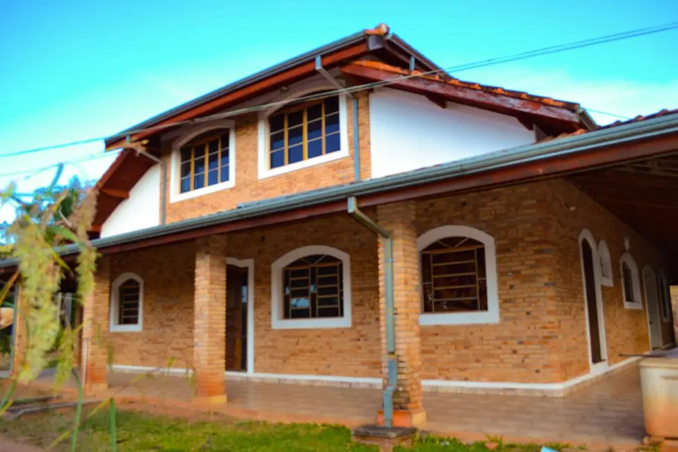 Foto 5 de Sítio / Rancho com 3 quartos à venda, 200m2 em Jambeiro - SP
