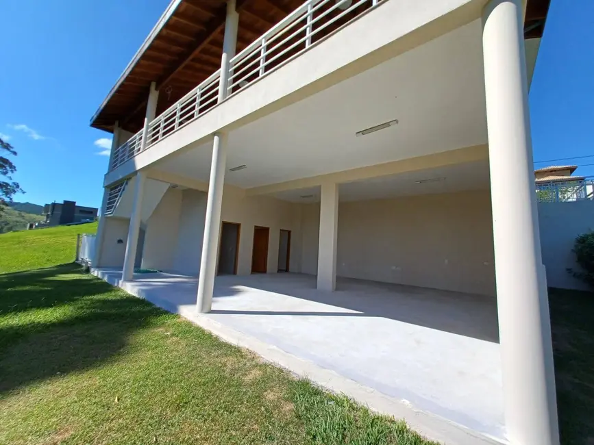 Foto 7 de Casa de Condomínio com 3 quartos à venda, 237m2 em Jambeiro - SP