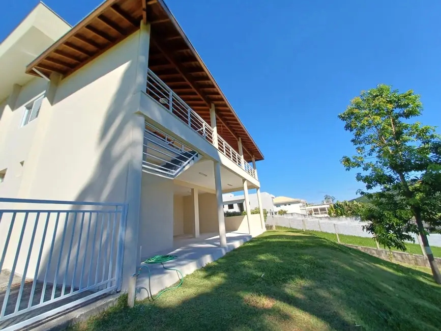 Foto 5 de Casa de Condomínio com 3 quartos à venda, 237m2 em Jambeiro - SP
