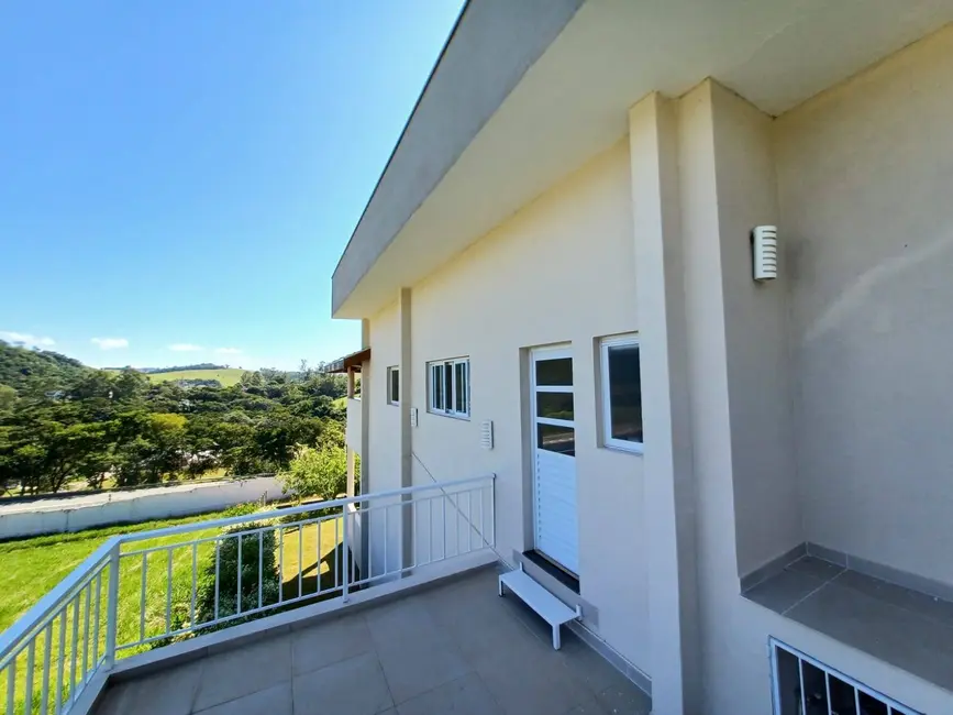 Foto 2 de Casa de Condomínio com 3 quartos à venda, 237m2 em Jambeiro - SP
