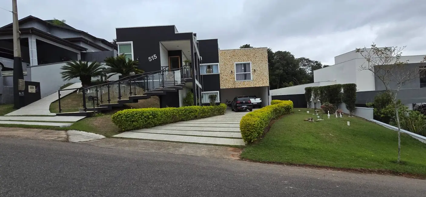 Casa de Condomínio com 4 quartos à venda, 300m2 em Jardim Colônia, Jacarei - SP - imagem 1 Foto 1 de Casa de Condomínio com 4 quartos à venda, 300m2 em Jardim Colônia, Jacarei - SP