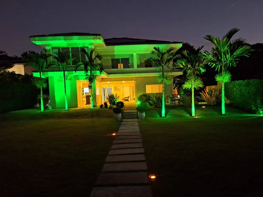 Casa de Condomínio com 3 quartos à venda, 300m2 em Jambeiro - SP - imagem 2 Foto 2 de Casa de Condomínio com 3 quartos à venda, 300m2 em Jambeiro - SP