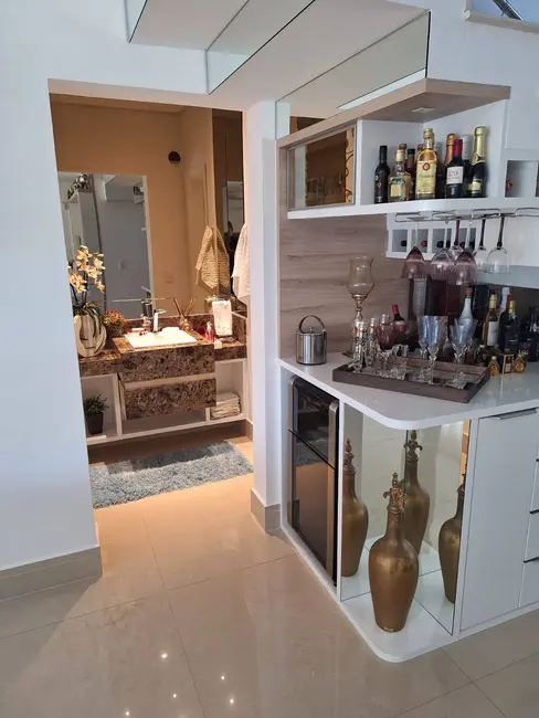 Casa de Condomínio com 3 quartos à venda, 300m2 em Jambeiro - SP - imagem 8 Foto 8 de Casa de Condomínio com 3 quartos à venda, 300m2 em Jambeiro - SP
