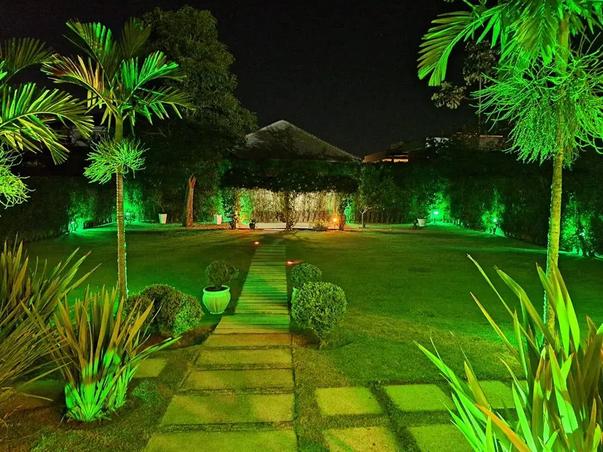 Casa de Condomínio com 3 quartos à venda, 300m2 em Jambeiro - SP - imagem 1 Foto 1 de Casa de Condomínio com 3 quartos à venda, 300m2 em Jambeiro - SP