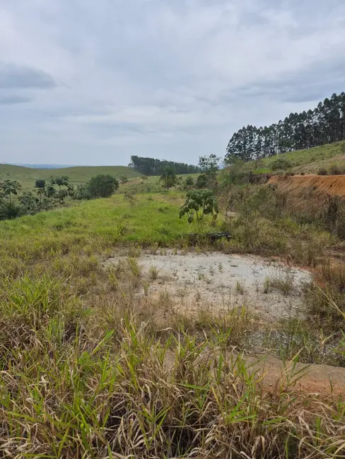 Foto 7 de Chácara à venda, 2000m2 em Vila Santos, Cacapava - SP
