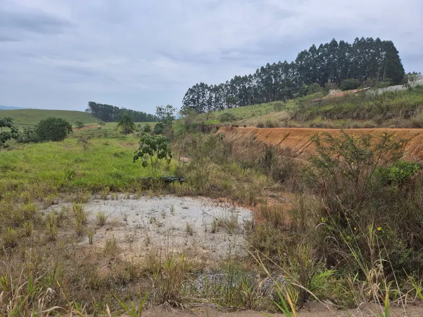 Foto 5 de Chácara à venda, 2000m2 em Vila Santos, Cacapava - SP