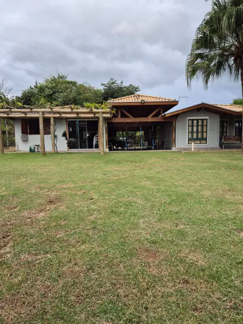 Foto 9 de Chácara com 3 quartos à venda, 3850m2 em Vila Santos, Cacapava - SP