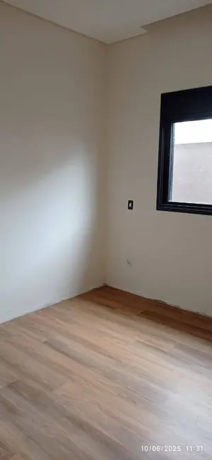 Casa à venda, 250m2 em Sao Jose Dos Campos - SP - imagem 5 Foto 5 de Casa à venda, 250m2 em Sao Jose Dos Campos - SP