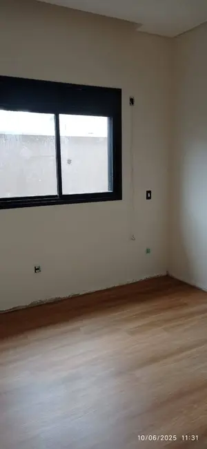 Casa à venda, 250m2 em Sao Jose Dos Campos - SP - imagem 6 Foto 6 de Casa à venda, 250m2 em Sao Jose Dos Campos - SP