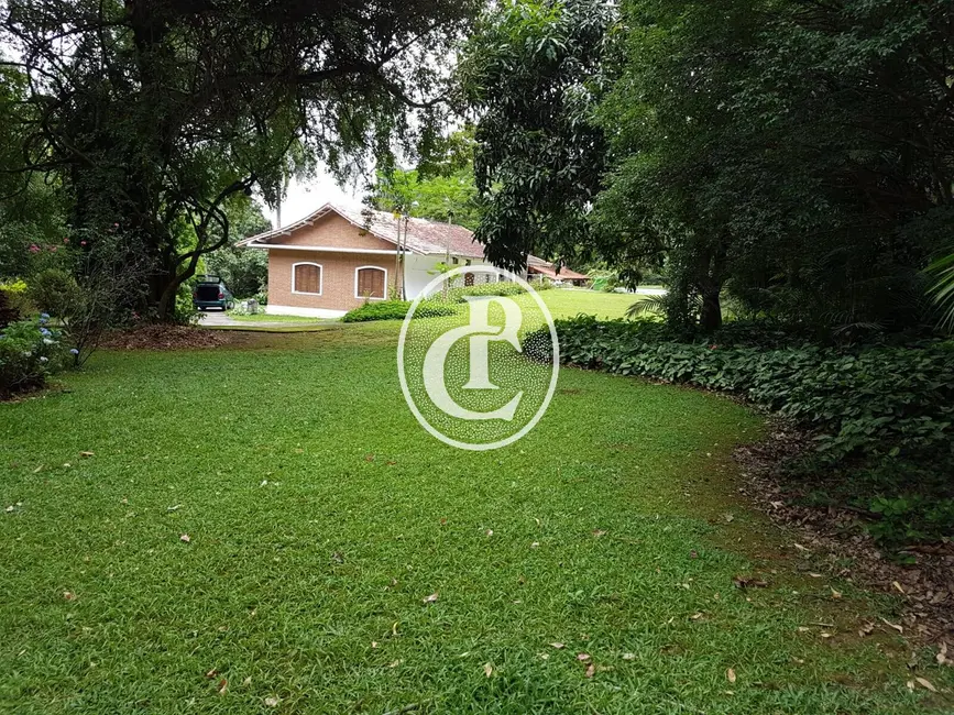 Sítio / Rancho com 4 quartos à venda, 44m2 em Sao Jose Dos Campos - SP - imagem 1 Foto 1 de Sítio / Rancho com 4 quartos à venda, 44m2 em Sao Jose Dos Campos - SP