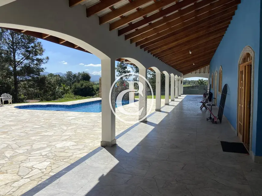 Chácara com 3 quartos à venda, 5025m2 em Sítios de Recreio Mantiqueira, Cacapava - SP - imagem 5 Foto 5 de Chácara com 3 quartos à venda, 5025m2 em Sítios de Recreio Mantiqueira, Cacapava - SP