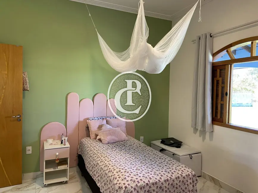 Chácara com 3 quartos à venda, 5025m2 em Sítios de Recreio Mantiqueira, Cacapava - SP - imagem 8 Foto 8 de Chácara com 3 quartos à venda, 5025m2 em Sítios de Recreio Mantiqueira, Cacapava - SP