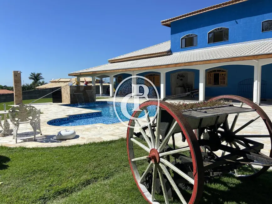 Chácara com 3 quartos à venda, 5025m2 em Sítios de Recreio Mantiqueira, Cacapava - SP - imagem 1 Foto 1 de Chácara com 3 quartos à venda, 5025m2 em Sítios de Recreio Mantiqueira, Cacapava - SP