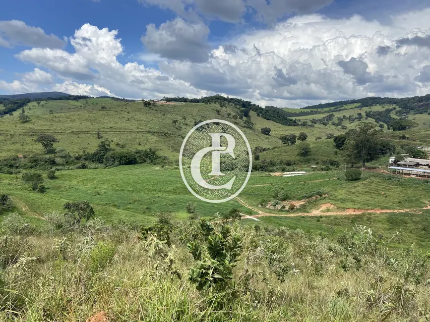 Fazenda / Haras com 4 quartos à venda, 105m2 em Centro, Caxambu - MG - imagem 1 Foto 1 de Fazenda / Haras com 4 quartos à venda, 105m2 em Centro, Caxambu - MG