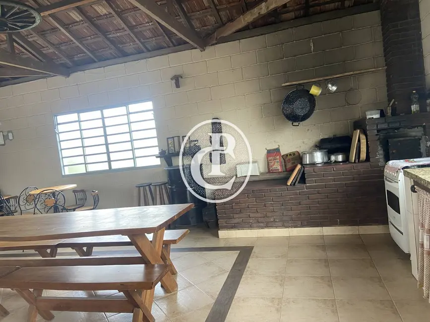 Chácara com 3 quartos à venda, 8000m2 em Sao Jose Dos Campos - SP - imagem 2 Foto 2 de Chácara com 3 quartos à venda, 8000m2 em Sao Jose Dos Campos - SP