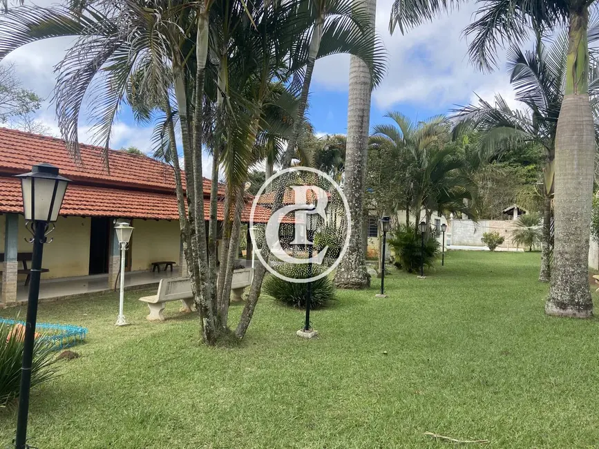 Chácara com 3 quartos à venda, 8000m2 em Sao Jose Dos Campos - SP - imagem 1 Foto 1 de Chácara com 3 quartos à venda, 8000m2 em Sao Jose Dos Campos - SP