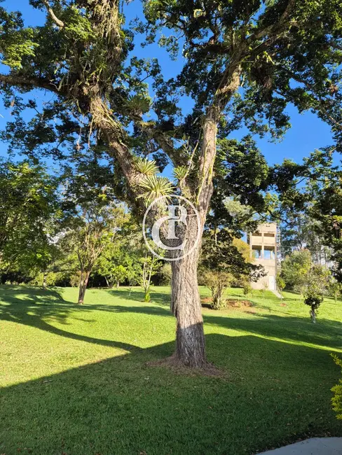 Sítio / Rancho com 4 quartos à venda, 300m2 em Paraibuna - SP - imagem 4 Foto 4 de Sítio / Rancho com 4 quartos à venda, 300m2 em Paraibuna - SP
