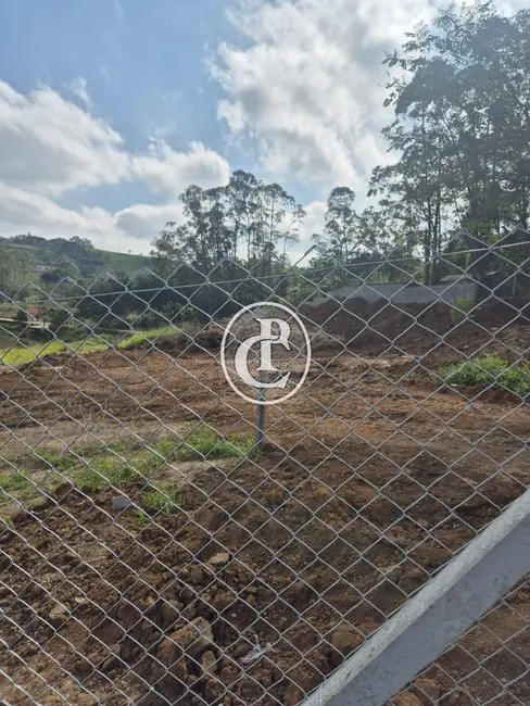 Foto 11 de Chácara à venda, 1815m2 em Chácara Itamarati, Cacapava - SP