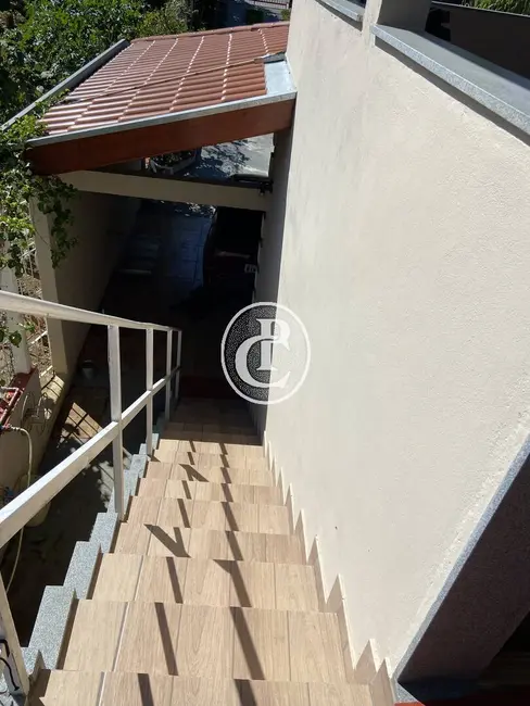 Foto 2 de Chácara com 3 quartos à venda, 1100m2 em Chácara Marambaia, Cacapava - SP