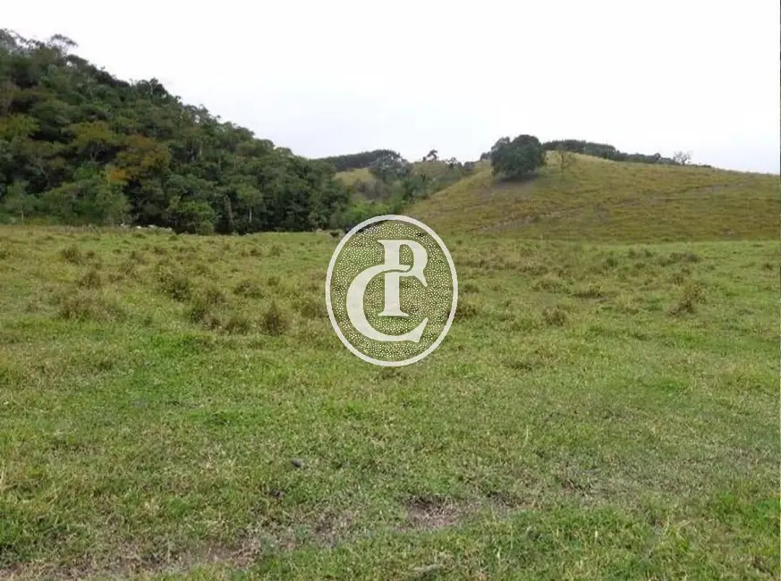 Foto 8 de Fazenda / Haras com 3 quartos à venda, 82m2 em Paraibuna - SP