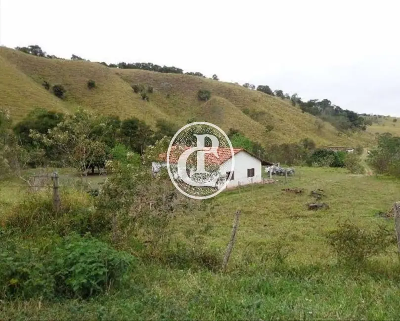 Foto 9 de Fazenda / Haras com 3 quartos à venda, 82m2 em Paraibuna - SP