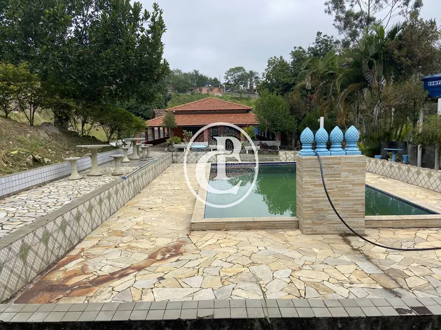 Chácara com 3 quartos à venda e para alugar, 24000m2 em Piedade, Cacapava - SP - imagem 1 Foto 1 de Chácara com 3 quartos à venda e para alugar, 24000m2 em Piedade, Cacapava - SP