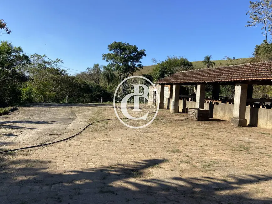 Fazenda / Haras com 3 quartos à venda, 16777215m2 em Sao Jose Dos Campos - SP - imagem 1 Foto 1 de Fazenda / Haras com 3 quartos à venda, 16777215m2 em Sao Jose Dos Campos - SP