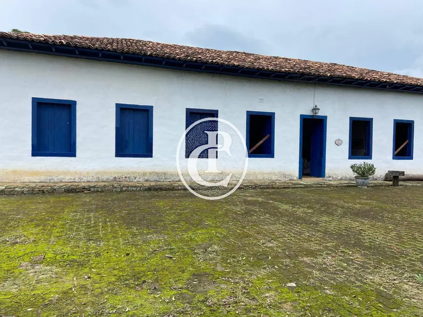 Foto 3 de Sítio / Rancho com 4 quartos à venda, 36m2 em Chácara Marambaia, Cacapava - SP