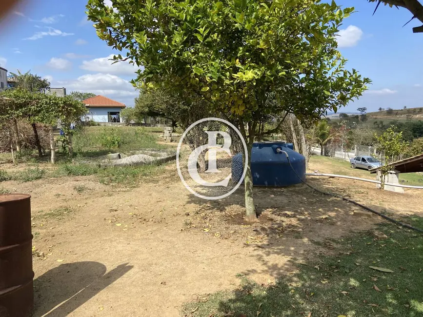 Chácara com 1 quarto à venda, 3000m2 em Chácara Marambaia, Cacapava - SP - imagem 4 Foto 4 de Chácara com 1 quarto à venda, 3000m2 em Chácara Marambaia, Cacapava - SP