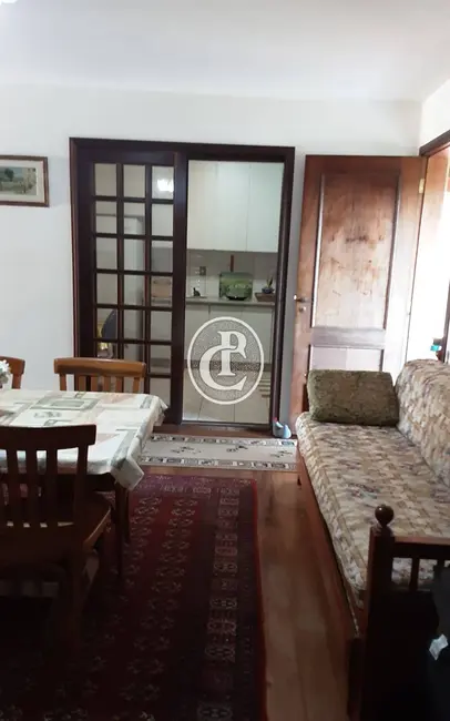 Chácara com 3 quartos à venda, 200m2 em Paraibuna - SP - imagem 9 Foto 9 de Chácara com 3 quartos à venda, 200m2 em Paraibuna - SP